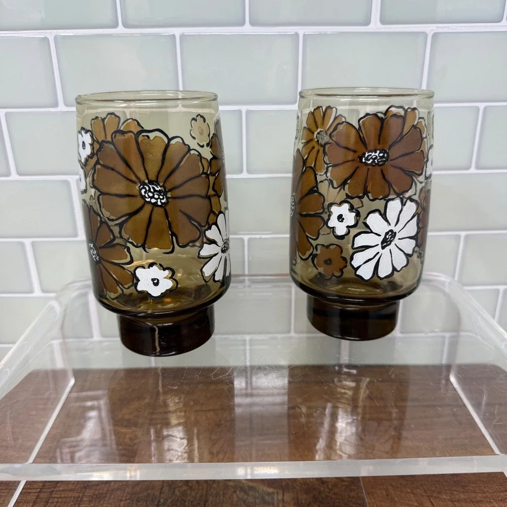 Vintage 1970s Libbey Camellia Tawny Glass Floral Tumblers - Set of 2